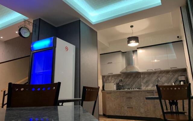 Batumi Hotel R&M