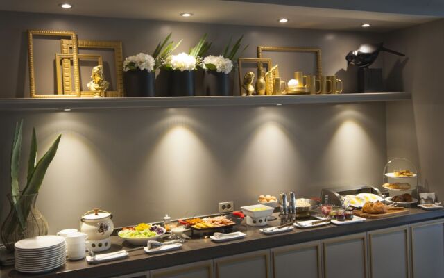Athenae Hotel