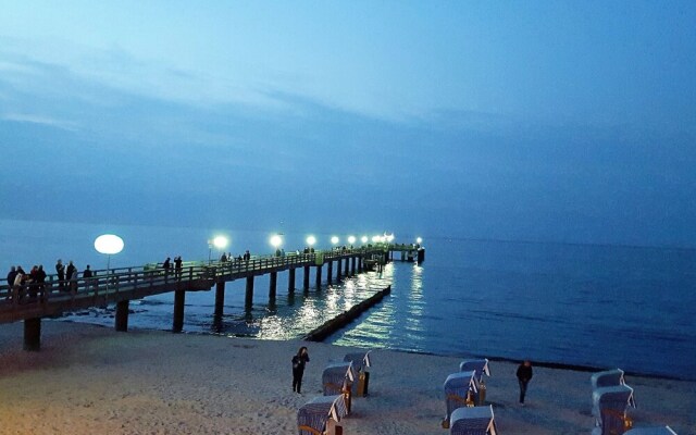 Simplistic Apartment in Kühlungsborn near Sea Beach