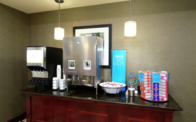 Hampton Inn & Suites Lamar