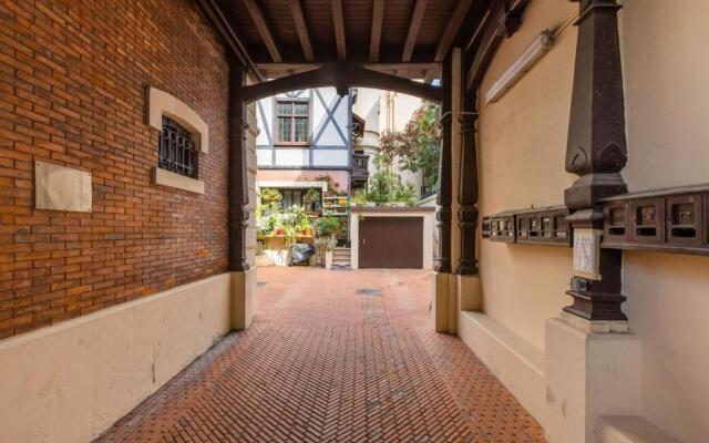 SERRENDY Stylish 2-bedroom apartment 1-minute walk to beaches