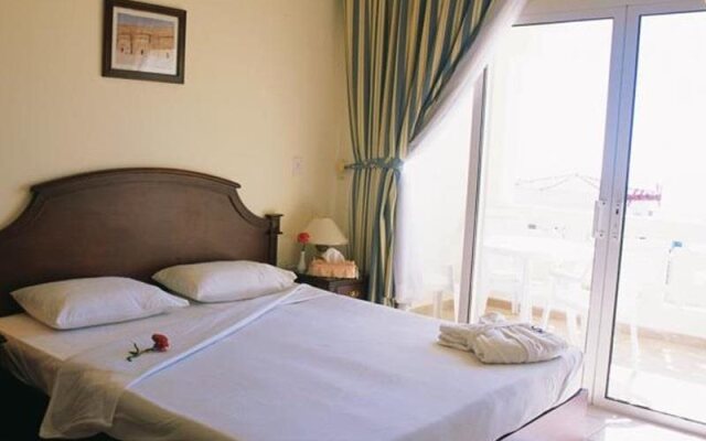 Yanbu Arac Resort - Families Only