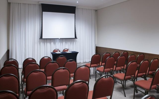 Roomo Bela Cintra Residencial