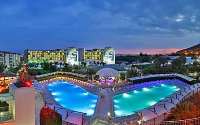 Hattusa Astyra Thermal Resort & SPA