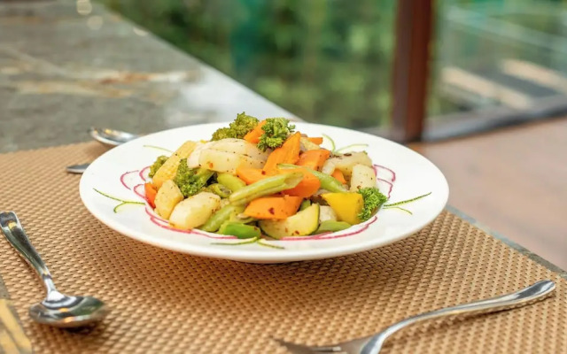 Serene Horizon Resort