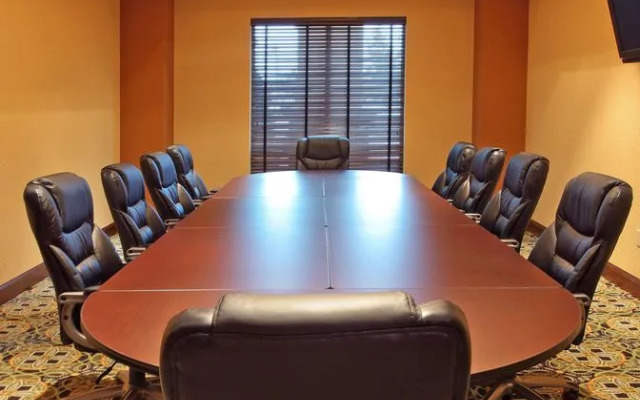 Hyatt House Bentoville / Rogers