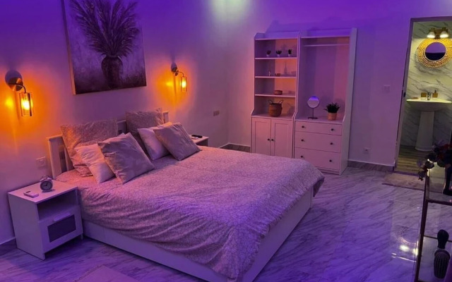 Luxury Apartment in Almadies