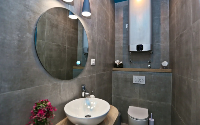 Riva Luxury Rooms