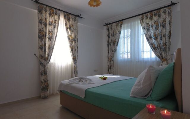 Calis Beach Apartments