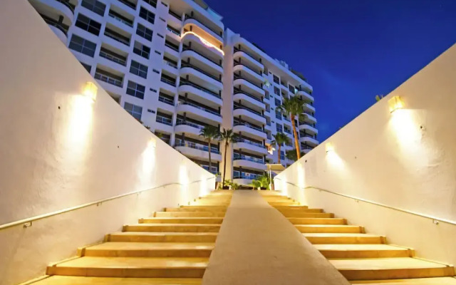 Condos Near Malecon Bay & Sunset Views