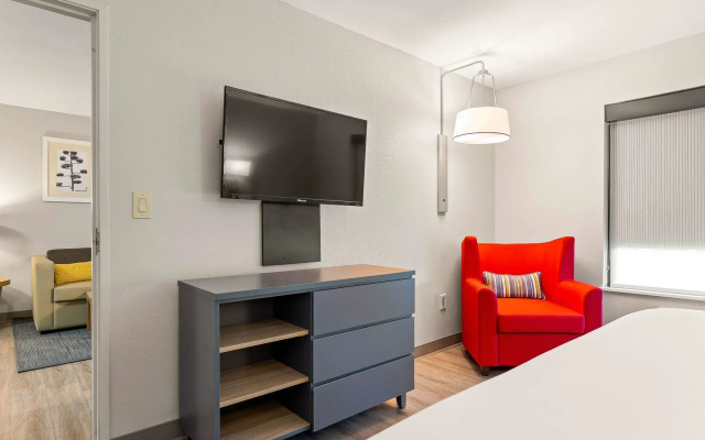 Country Inn & Suites by Radisson, Asheville - Outlet Mall