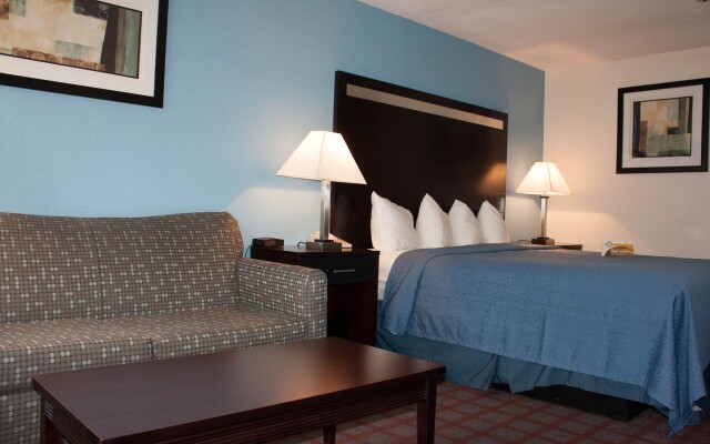 Quality Inn Near Mammoth Mountain Ski Resort