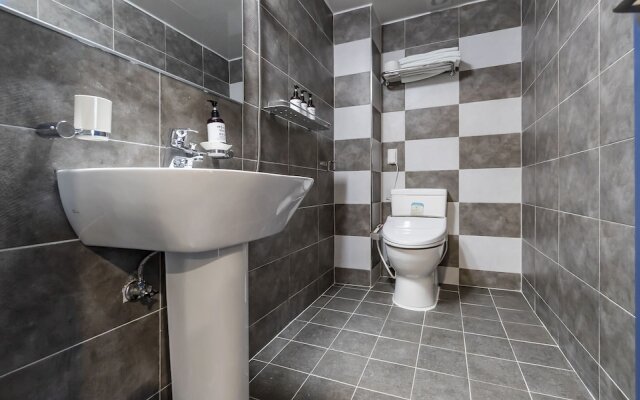 Yeosuya Hostel & Pension