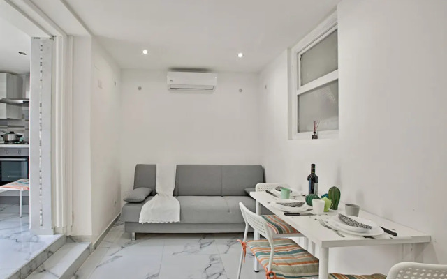 Nitti Apartment In The Centre Of Bari