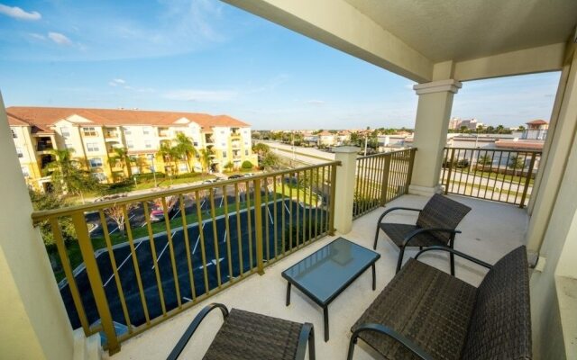 Vista Cay Next To Orange County Convention Center! 4 Bedroom Apts by Redawning