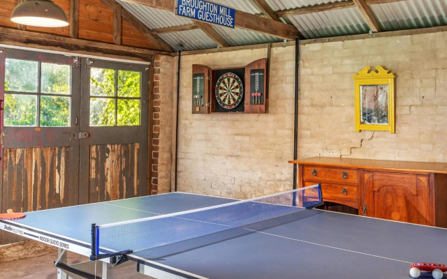 MILHOUSE Berry 4pm Check Out Sundays except Peak season