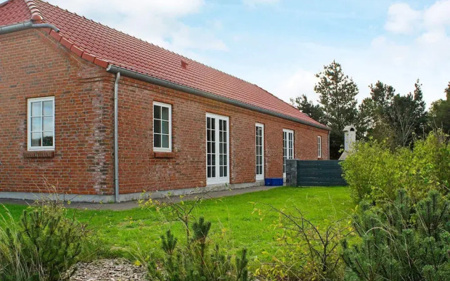 Spacious Holiday Home in Blavand with Sauna