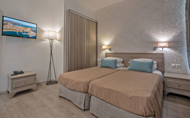 Icarus Suites &  Apartments