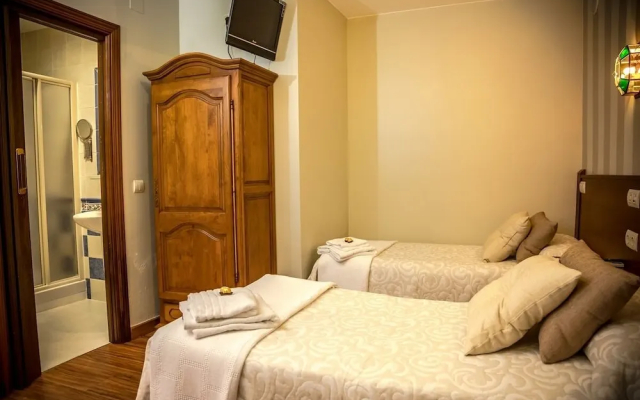 Hostal Tic-Tac