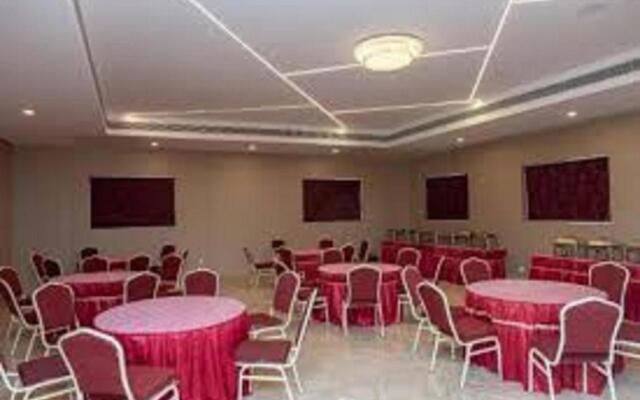 Arunaa Inn Airport Hotel, Chennai