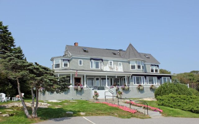 Cape Arundel Inn - Club House