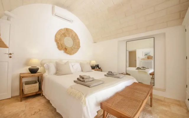 Trulli Linda in Locorotondo