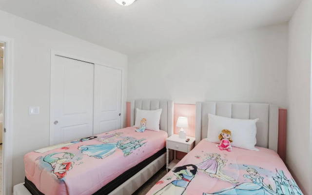 Windsor Cay 5bd With Pool