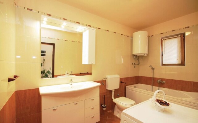 Amazing Home in Pula With Wifi and 2 Bedrooms
