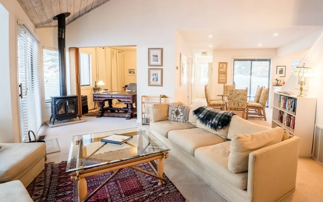 Sunrise - 2 Br Home