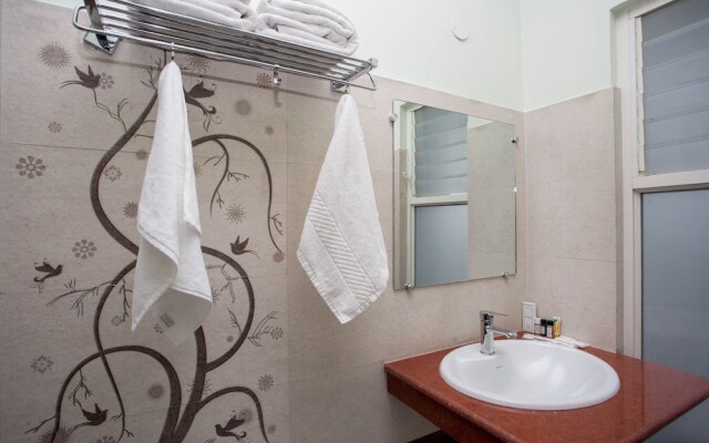 Siddhartha Hotel New Anand