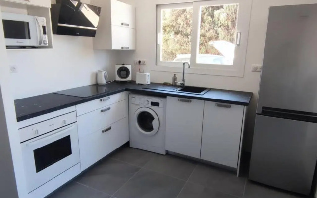 F4 a Porticcio Avec Piscine Et Vue Sur Mer