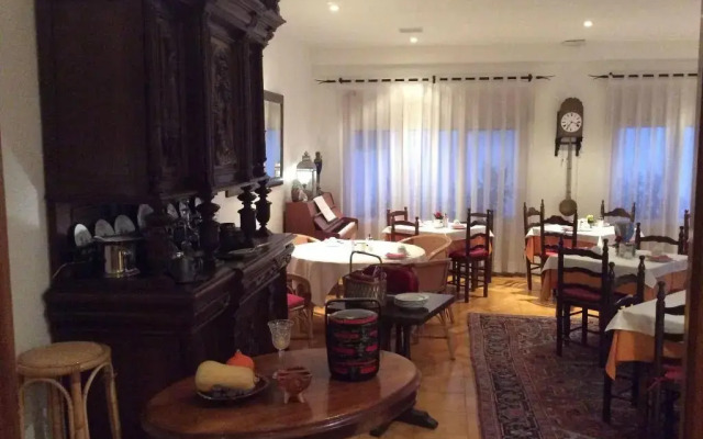 Hostal Residencia Catalina