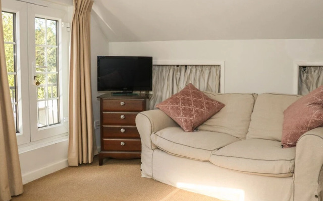 Woodend Annexe