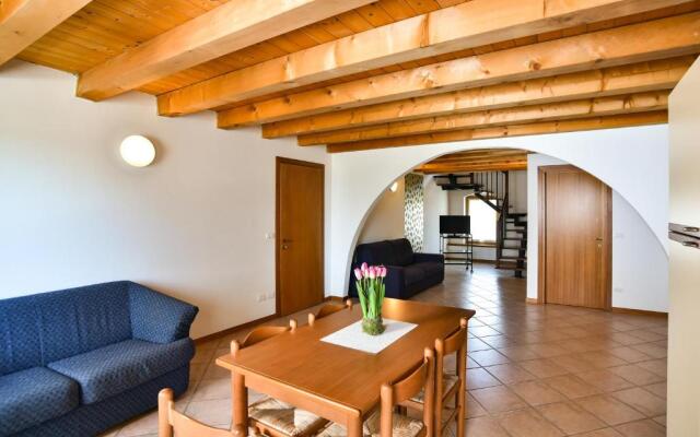 Apartment Colombare Teboi