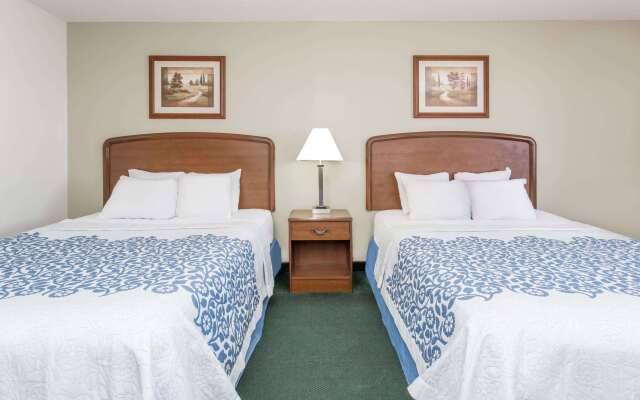 Days Inn by Wyndham Sidney NE