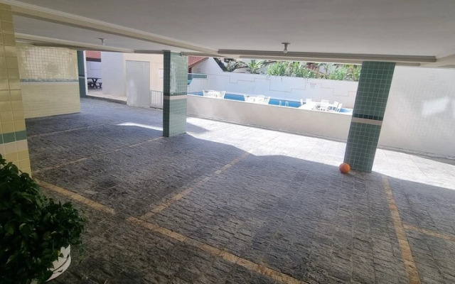 Apartamento com piscina perto do mar de Ubatuba, aceitamos crianças