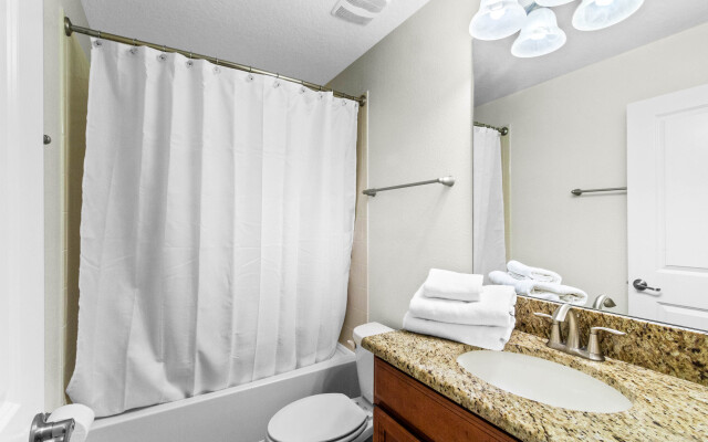 1546MVD00, Davenport , US