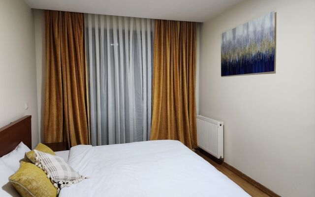 Perfect Residence Taksim with pool