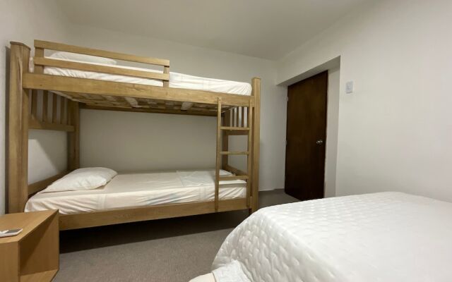GL Hostal