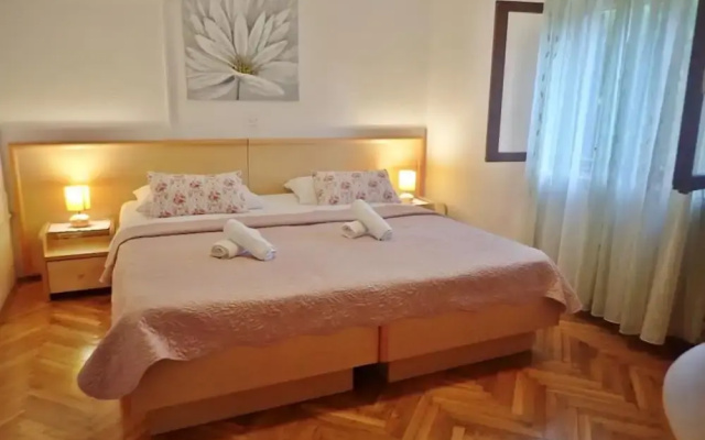 Adriana Apartments
