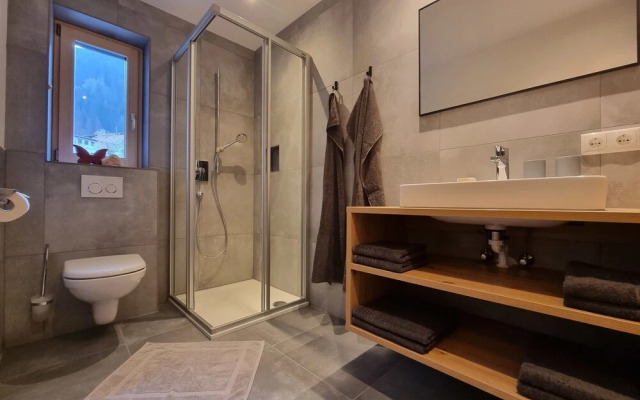 Leo See in See With 3 Bedrooms and 3 Bathrooms
