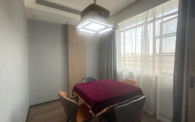 Miya Hotel ( Xiangyang Wuzhou International)