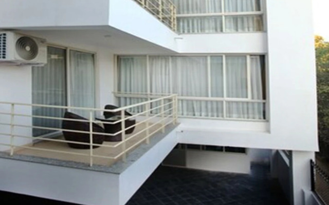 Devi's Suites