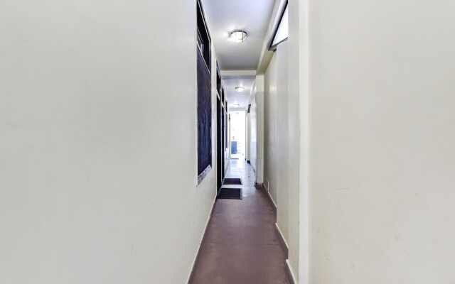 Fabhotel Park View I