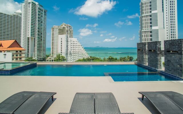 Serenity Condo Wongamat by Patsamon