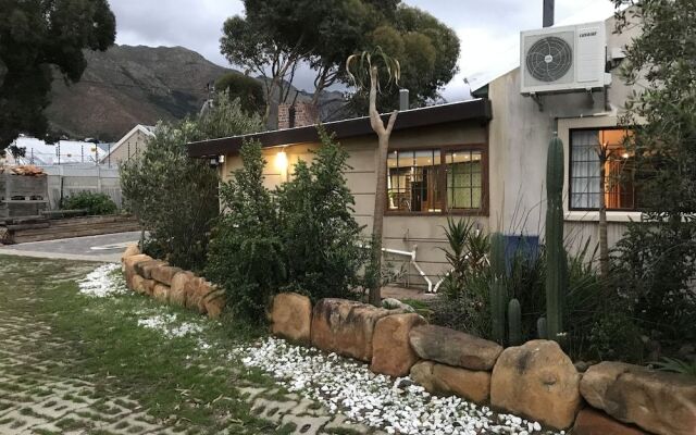 The Yard - Hostel