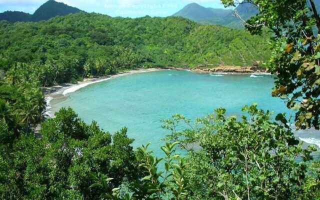 Calibishie Cove