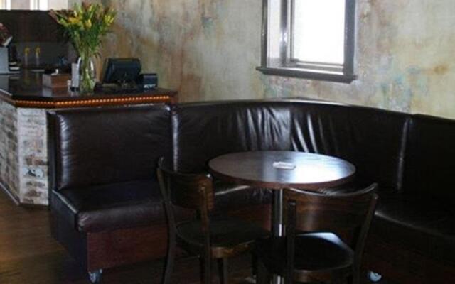 The Burwood Inn