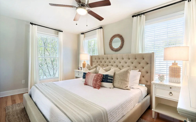 Gallery Stays - Spartina