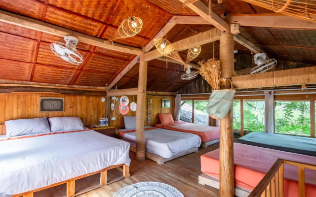 Toce House Ta van